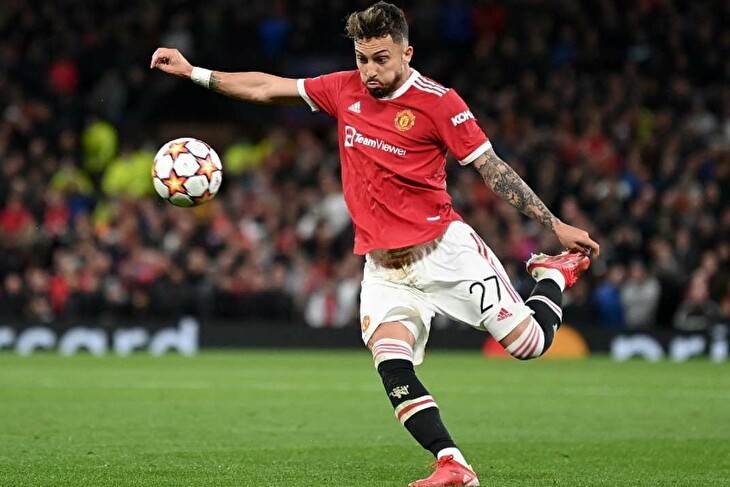 Alex Telles Transfers to Al Nassr from Manchester United: Details and Updates